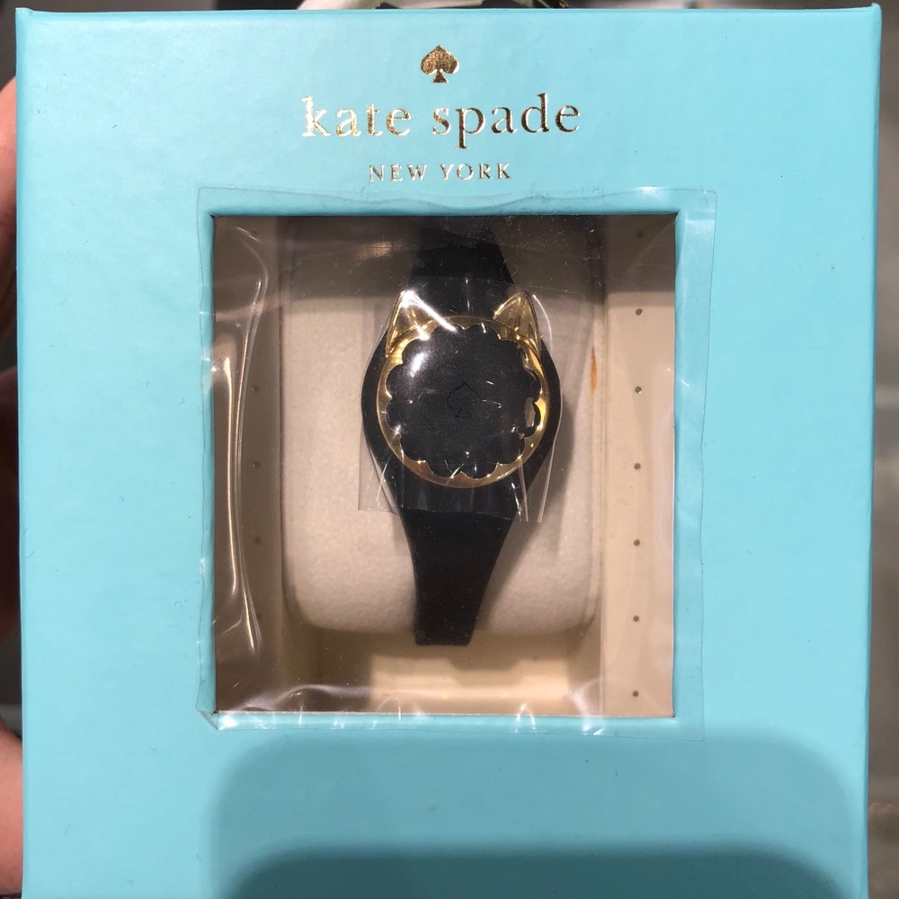 Kate Spade ♠️ Activity Tracker.